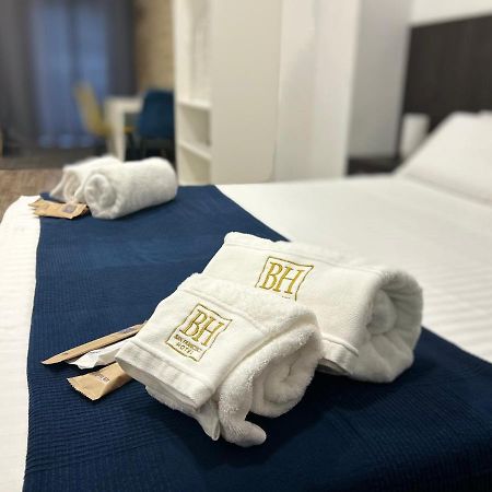 Apartamentos Bh Suites Alicante Bagian luar foto